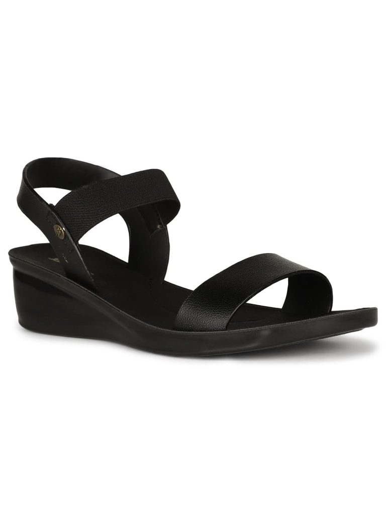 Bata Women's Wedge heel Sandals