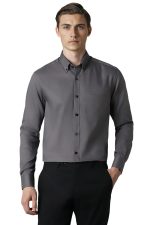 Louis Philippe Men's Cotton Regular Fit Solid All Day Comfort Effortless Ironing Shirt
