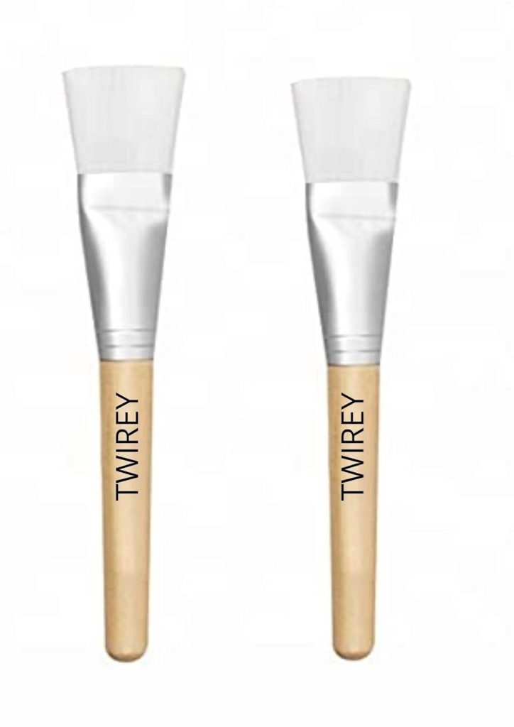 TWIREY Face Mask Pack Brush with Soft Bristle, Face Mask and Bleach Apply Brush for Women (Pack of 1) Multicolor