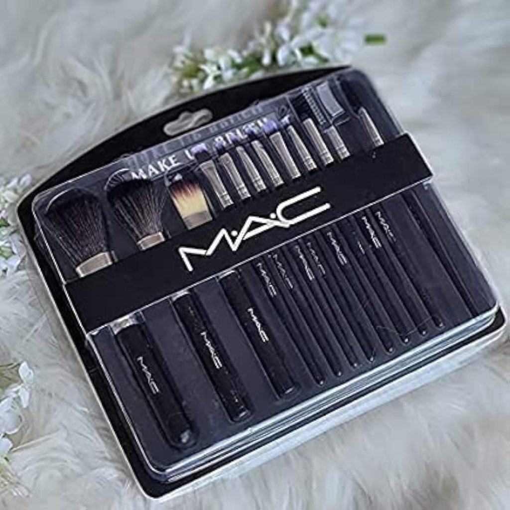 SOLDTRUE M.A.C Premium Makeup Brush Set Of 12 Pieces For Professional Party Makeup Foundation Eyeshadow Ebbrow mascara Brushes Face Powder Brush (Multicolor)