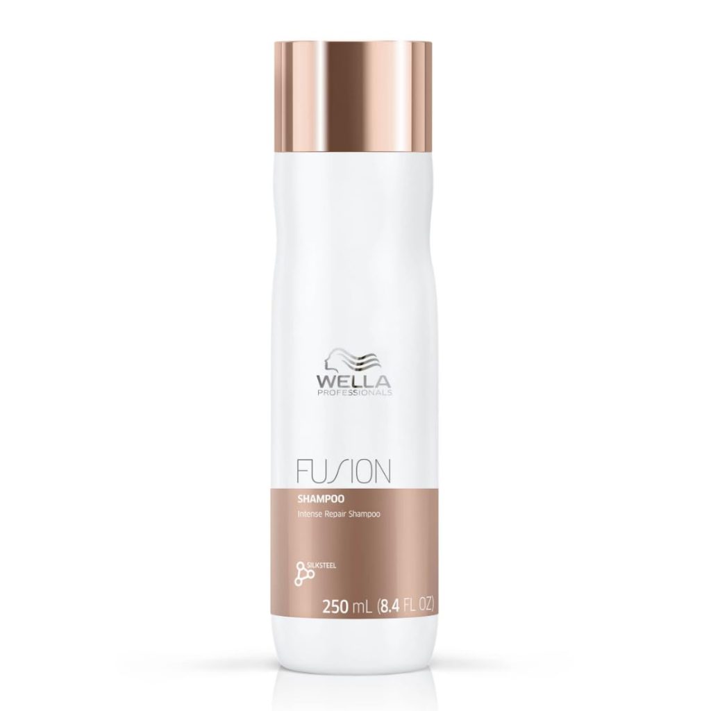 Wella Professionals Fusion Intense Repair Shampoo | For Damaged, Frizzy Hair | 250 ml | With Silk Amino Acids & Micronized Lipids | Vegan, Cruelty-free