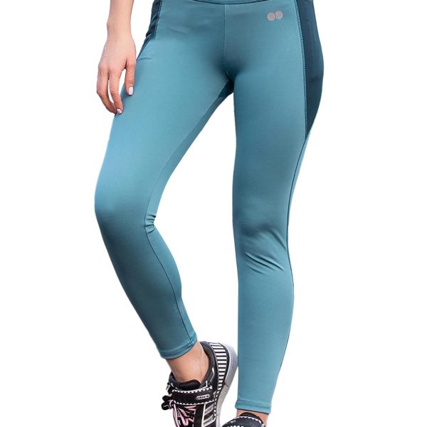 Clovia Women's Snug Fit High Rise Activewear Ankle Length Tights with Pocket