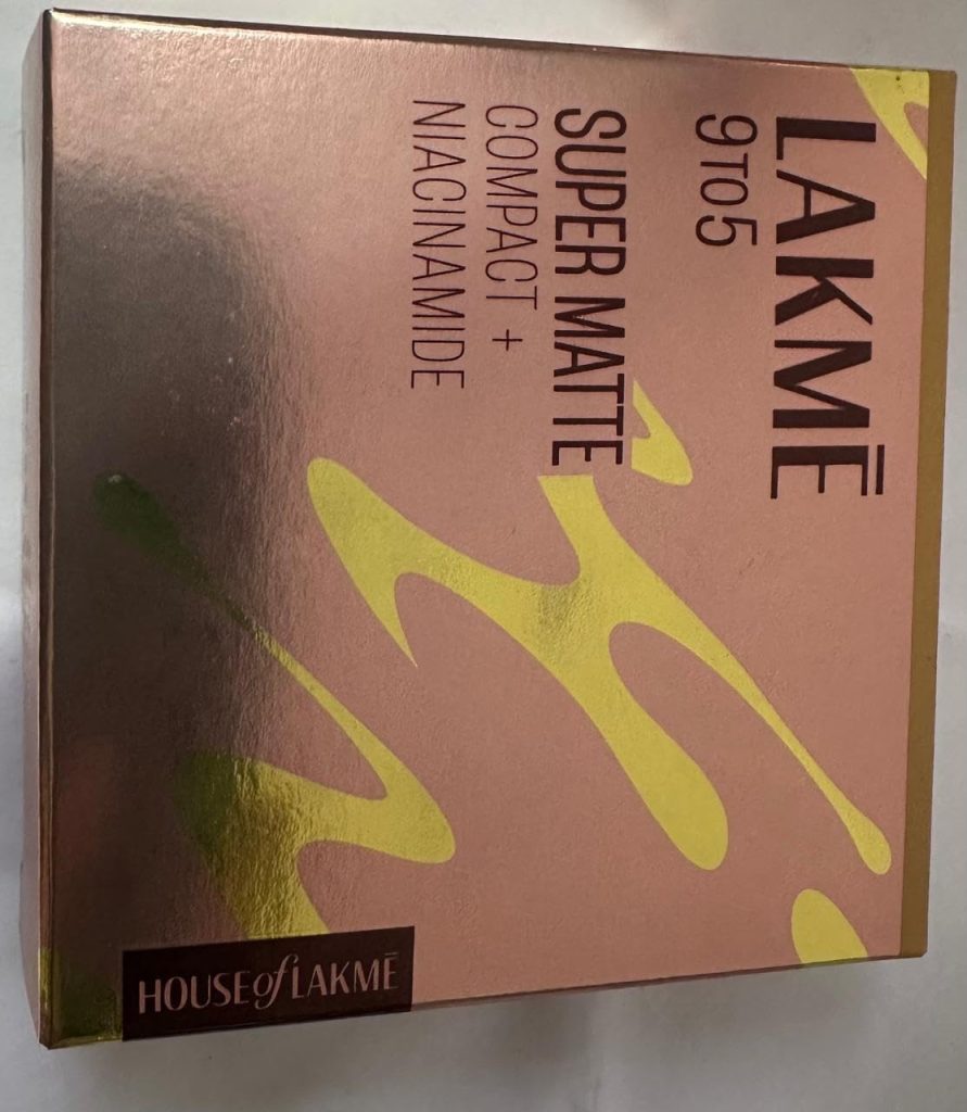 LAKME 9TO5 SUPER MATTE COMPACT+ NIACINAMIDE (8G) APRICOAT