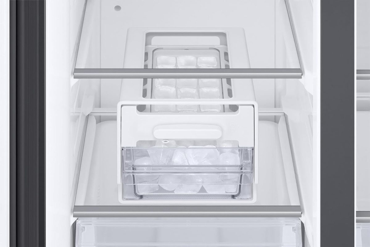 Samsung 653 L, 3 Star, Bespoke AI, Glass Door, Frost Free, Double Door, Convertible 5-in-1 Digital Inverter, Side By Side Smart Refrigerator with Auto Open Door (RS76CB81A3P0HL, Clean Pink) - Image 11