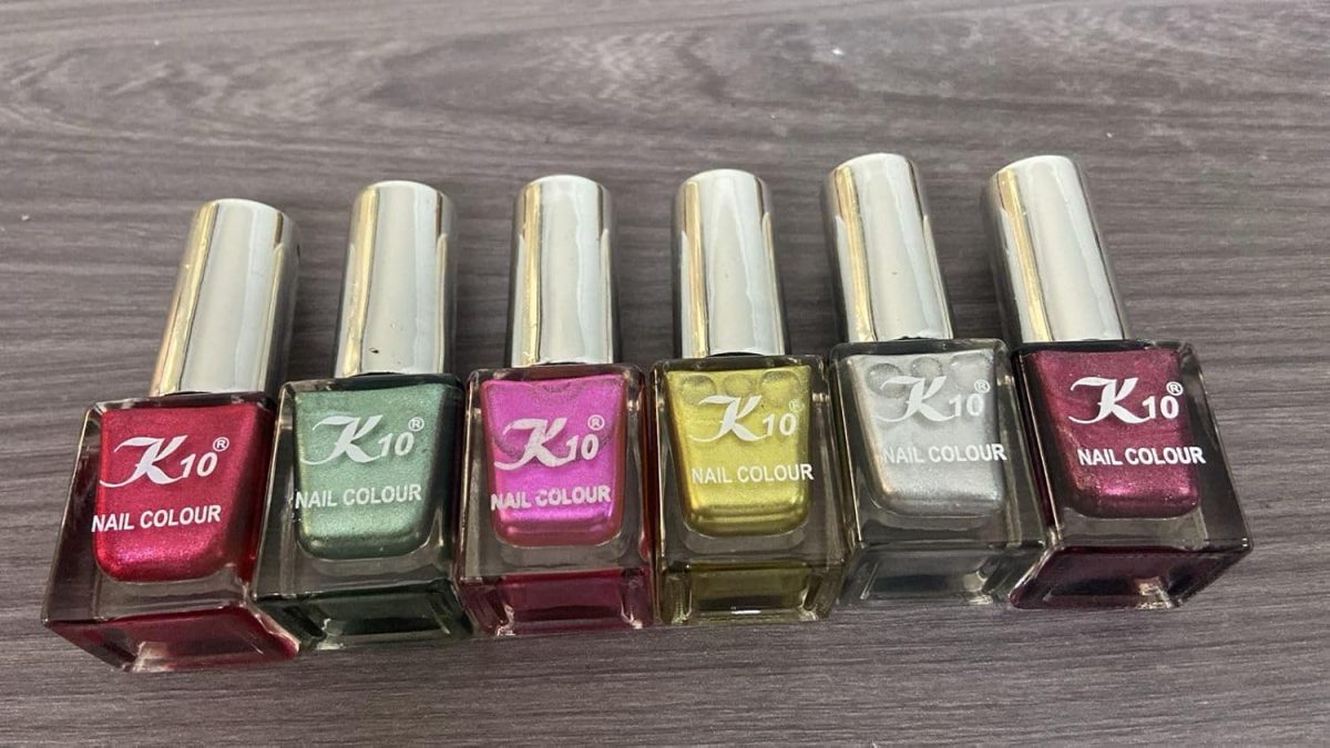 K10 Nail Polish| Metallic Finish Nail Paint|Quick Drying| Non UV Polish - Gel Finish |Chip Resistant Long-Lasting Multicolor Nail Paint for Women and Girls Red-Green-Pink-Golden-Silver-Maroon, 72 ml - Image 3