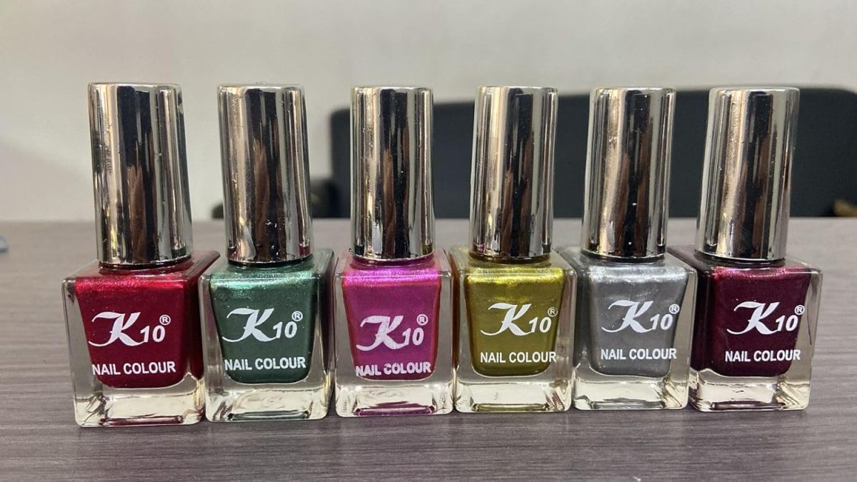 K10 Nail Polish| Metallic Finish Nail Paint|Quick Drying| Non UV Polish - Gel Finish |Chip Resistant Long-Lasting Multicolor Nail Paint for Women and Girls Red-Green-Pink-Golden-Silver-Maroon, 72 ml - Image 2