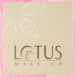 Lotus Makeup Pure Radiance Compact Matte Pearl | SPF 15 | Oil Control | Safe for Sensitive Skin | 9g - Image 2