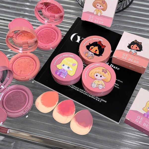 GEGE BEAR Air Cushion Blusher - Long-Lasting Cheek Glow in 3 Natural Shades with Puff Applicator, Portable & Lightweight Design (#302, 3.5g)