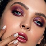 Fashion Colour Liquid Glow Setting Spray For Makeup Long Lasting | (GOLDEN, 100ml) - Image 4