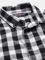 The Indian Garage Co Men's Cotton Slim Fit Checkered Full Sleeves Cutaway Collar Casual Shirt - Image 2