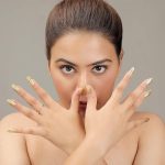 Fyorr Long Lasting And Pigmented Nail Polish Enamel Color, Matte Finish (Golden Golden) (15Ml) - Image 5