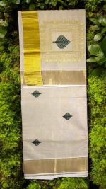 mylooms Womens Kuthampully Premium Tissue Mural Kerala Sarees | Hd Printed Mural Kuthampully Set Sarees - Image 2
